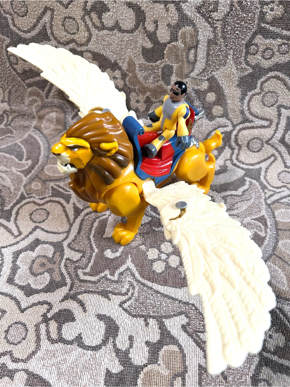 Fisher-Price Imaginext King Leonidis’ Winged Lion Rider Griffon Action Figures